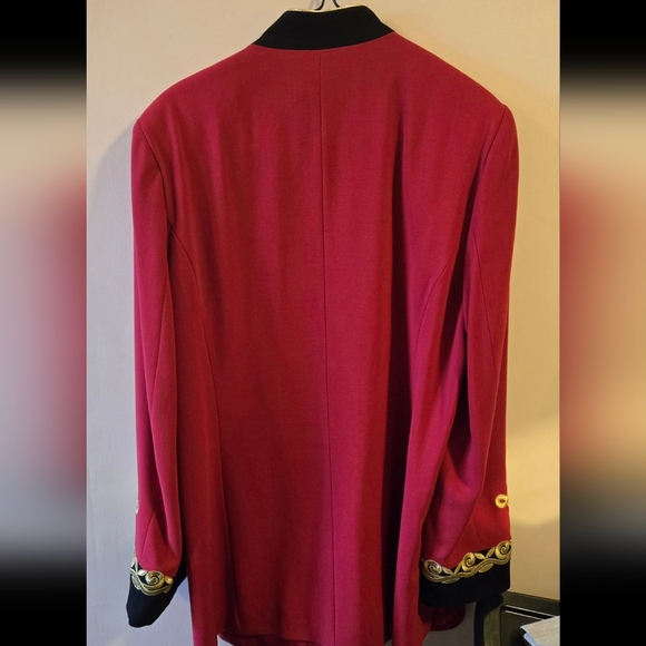 *Final Price* Gorgeous Peter Nygard 100% Virgin Wool Blazer - Picture 2 of 8